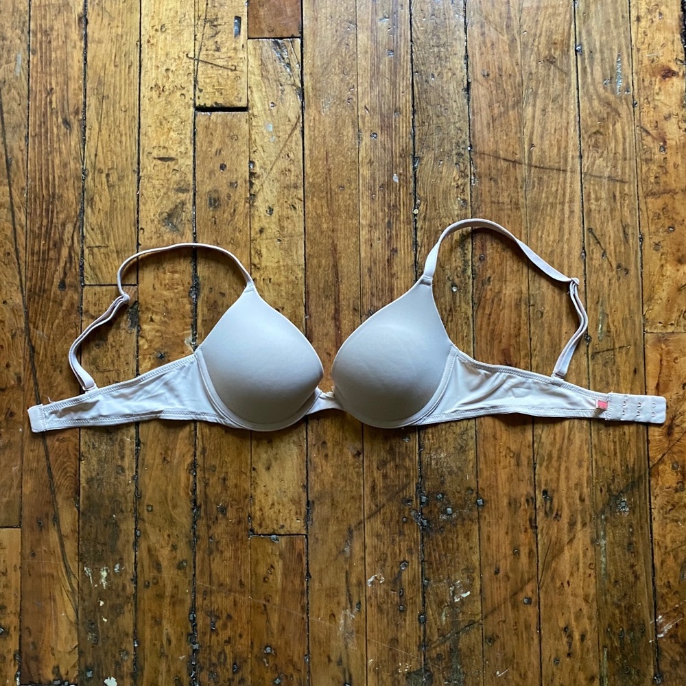 Victoria’s Secret PINK Push Up Bra 34A